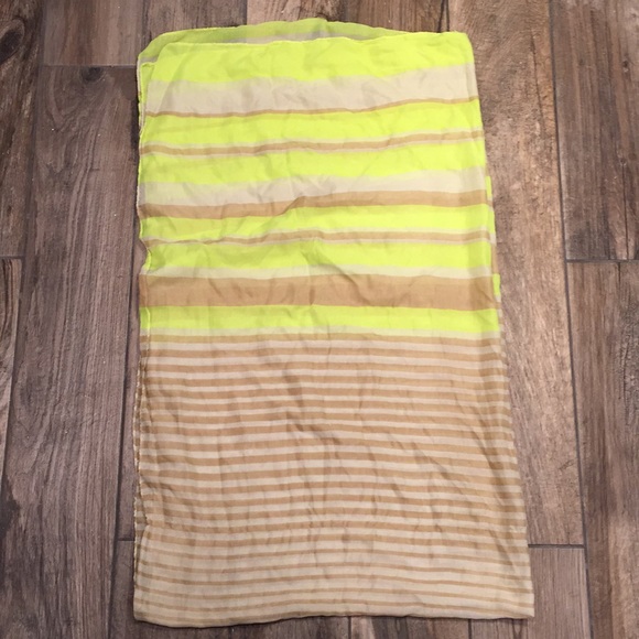 💛 Neon and Neutral Tan Scarf 🧣 - Picture 3 of 3